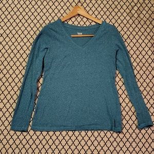 Mossimo Supply CO v neck long sleeve shirt